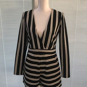 Silence & Noise Long Sleeve Wrap Striped Romper M